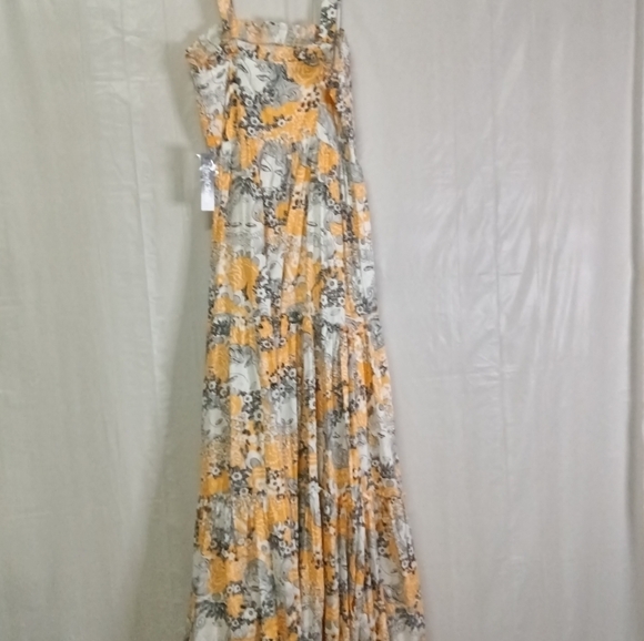 Modcloth Boho on the Range Smocked Maxi Dress Faces Print Medium NWT Rar… - Picture 3 of 16